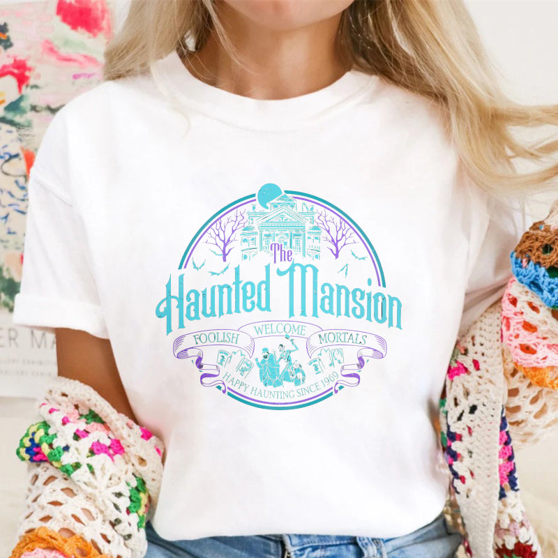 Haunted Mansion Gothic Horror House Ghosts Halloween Unisex Classic T-shirt